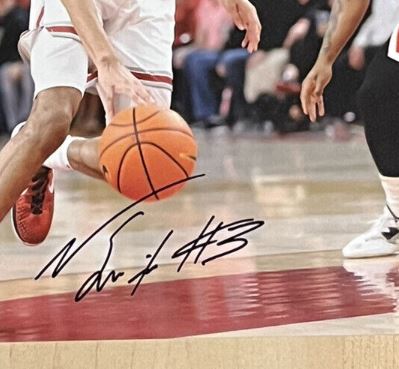 Firma de Nick Smith Jr.