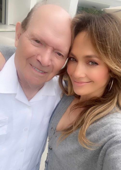 Jennifer-Lopez-con-padre-David-Lopez