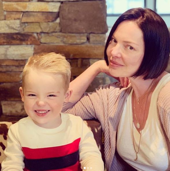 Katherine-Heigl-con-hijo-Joshua-Bishop-Kelley-Jr