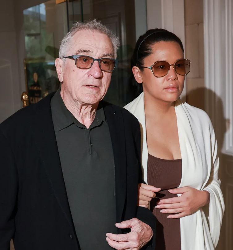 Robert de Niro con su pareja Tiffany Chen