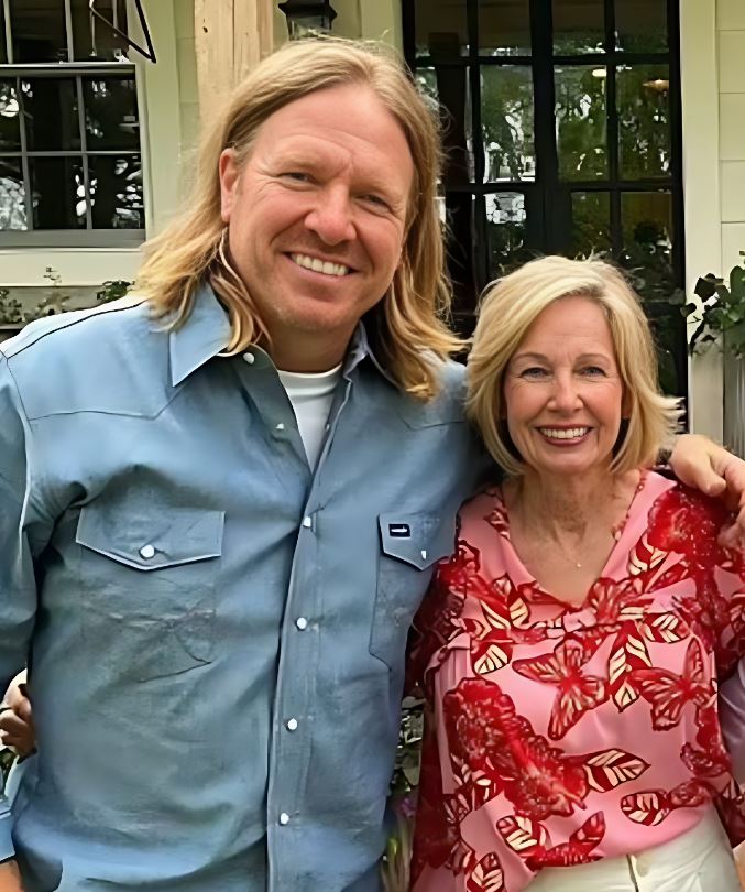 Chip-Gaines-con-madre-Gayle-Gaines