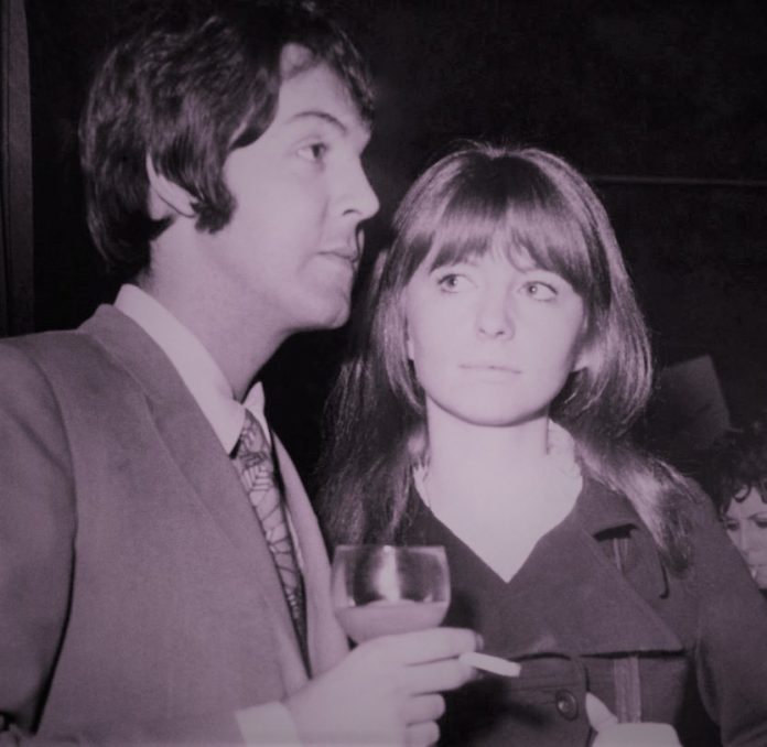 Paul-McCartney-con-ex-novia-Jane-Asher-696x678