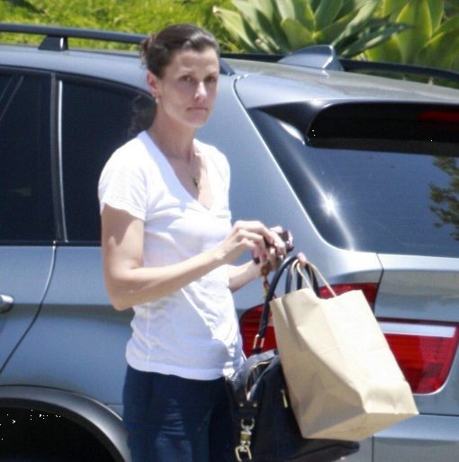 Bridget Moynahan con su coche BMW