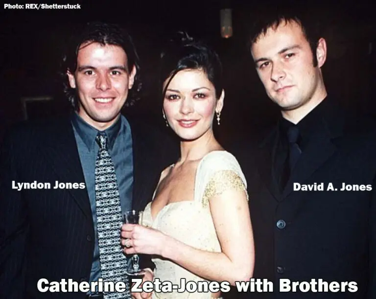 Catherine-Zeta-Jones-con-los-hermanos-Lyndon-y-David-768x611