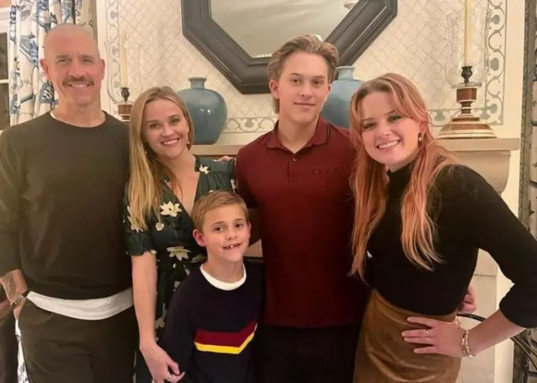 Familia Reese Witherspoon 768x548