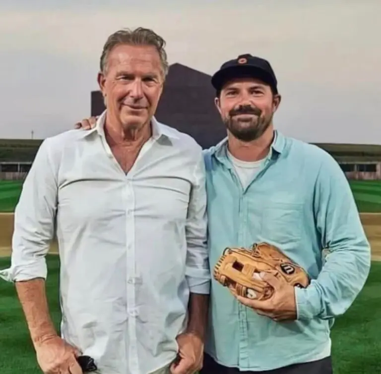 Kevin Costner con su hijo Joe Costner 768x755