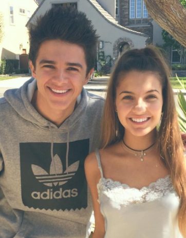 Lexi Rivera con su hermano mayor Brent Rivera