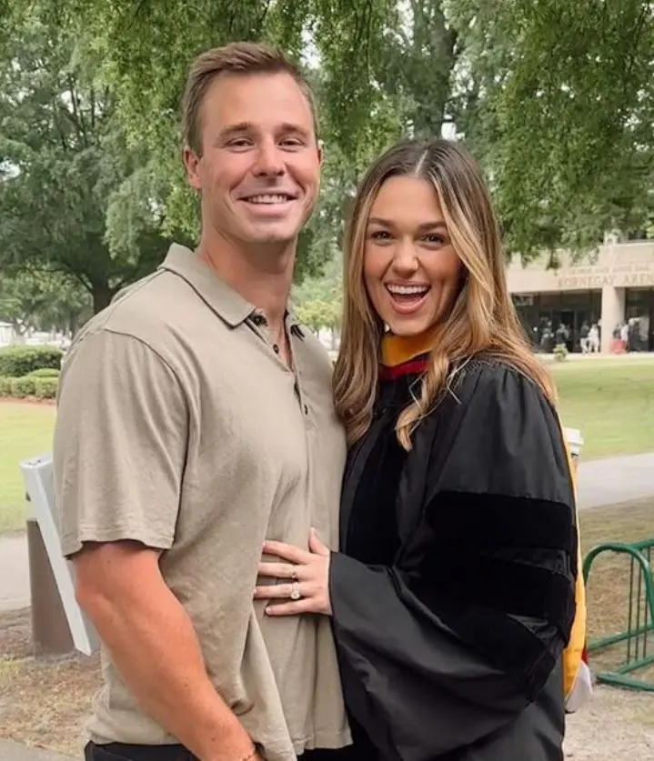 Sadie Robertson con su marido Christian Huff