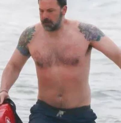 Tatuajes-en-el-hombro-de-Ben-Affleck