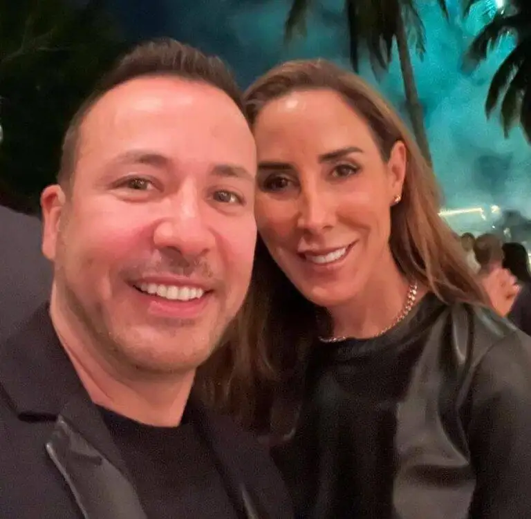 Howie Dorough con su esposa Leigh Dorough