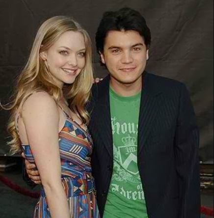 Amanda Seyfried y Emile Hirsch salieron juntos