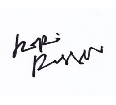 Firma de Keri Russell