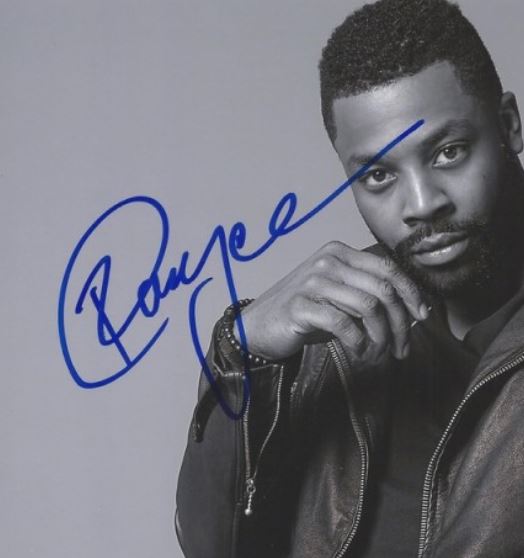 Firma de Laroyce Hawkins