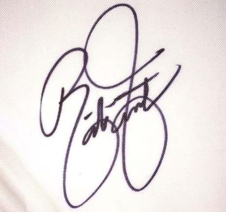 Firma de Rickie Fowler