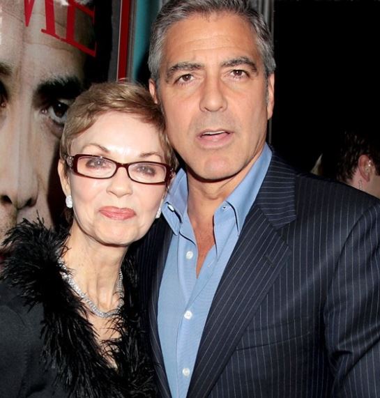 George Clooney con su madre Nina Warren Clooney