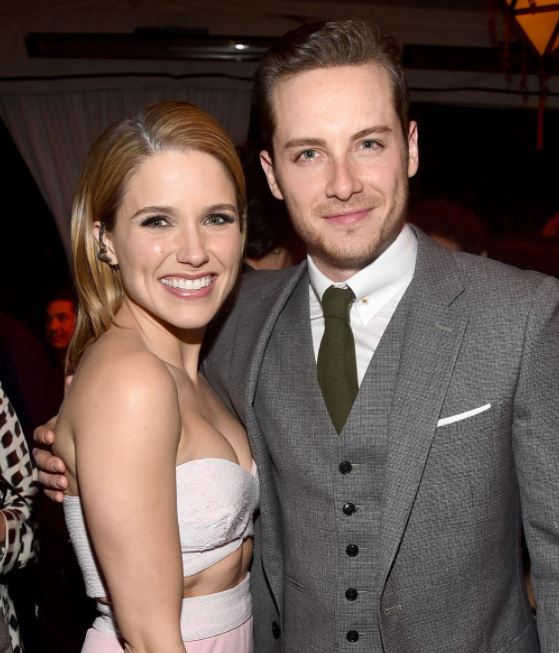 Jesse Lee Soffer con su exnovia Sophia Bush