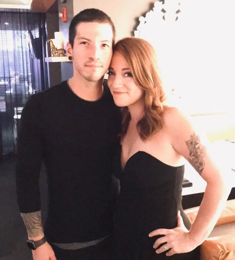 Josh Dun con su hermana Ashley Dun