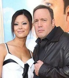 Kevin James con su novia Steffiana de la Cruz 266x300