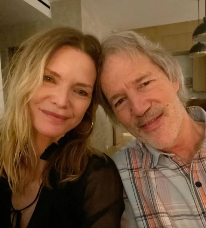 Michelle Pfeiffer con su esposo David E. Kelley