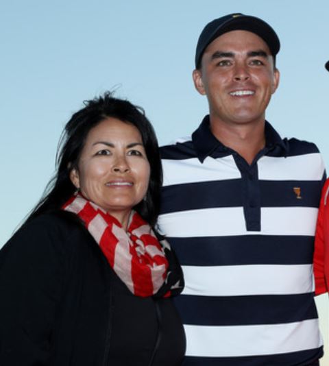 Rickie Fowler con su madre Lynn Fowler