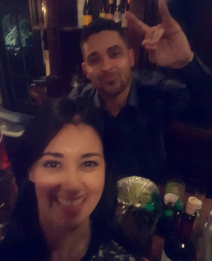 Wilmer Valderrama con su hermana Marilyn Valderrama